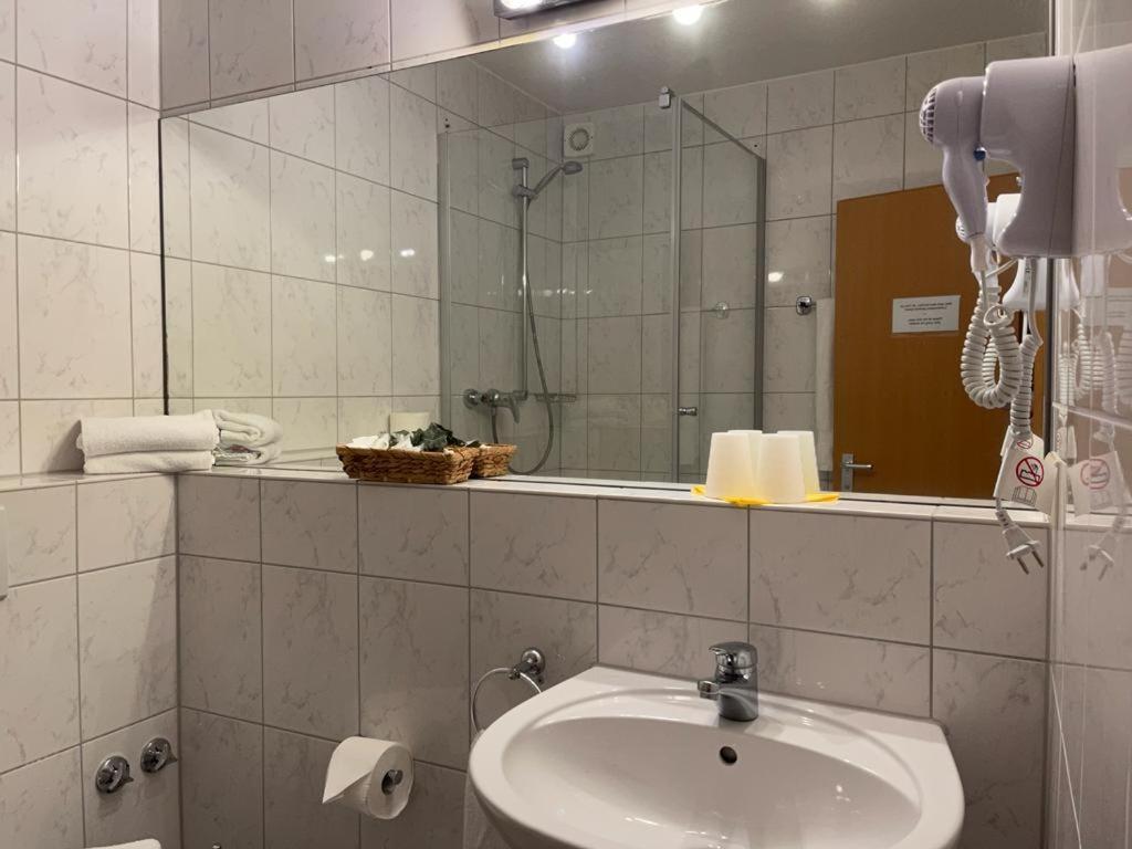Haus Sommerhof Sindelfingen Buitenkant foto