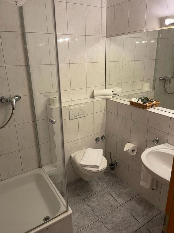 Haus Sommerhof Sindelfingen Buitenkant foto